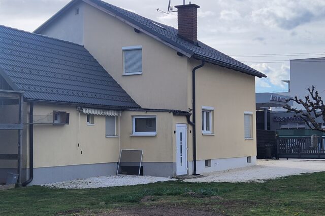 Doppelhaushälfte Nähe Klinikum mit sonnigem Grundstück